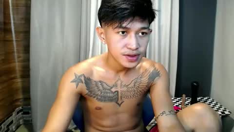 Snapshot of hugecockchristian chatting on October 30, 2025, 9:00 am hugecockchristian online show from October 30, 2025, 9:00 am