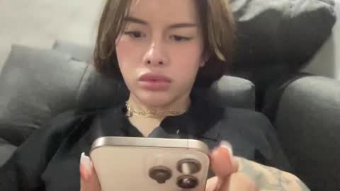 Tine Castillo online show from December 23, 2024, 4:01 am