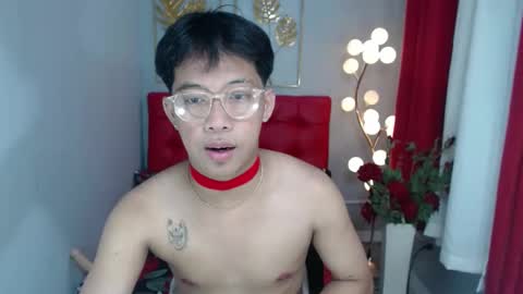 hugecockmiro online show from February 2, 2025, 9:40 am