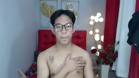 hugecockmiro online show from February 4, 2025, 7:18 am