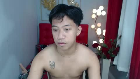 hugecockmiro online show from February 4, 2025, 11:16 am