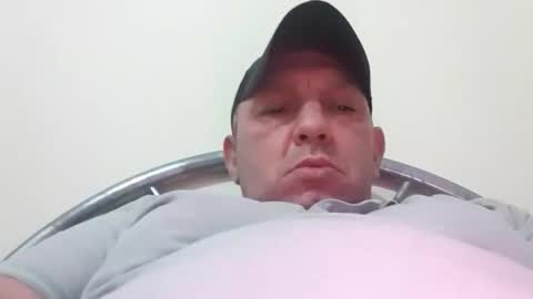 Snapshot of hugecummer10 chatting on January 10, 2026, 4:53 pm hugecummer10 online show from January 10, 2026, 4:53 pm