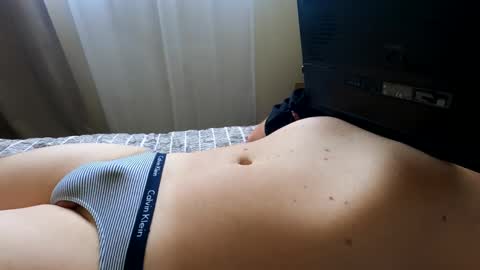 HugeCumshots online show from October 9, 2025, 10:08 pm