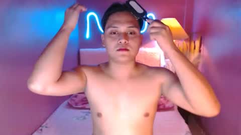 Snapshot of hugedickjp chatting on March 2, 2025, 9:21 am hugedickjp online show from March 2, 2025, 9:21 am