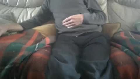 hugenob4u online show from September 21, 2025, 1:02 pm