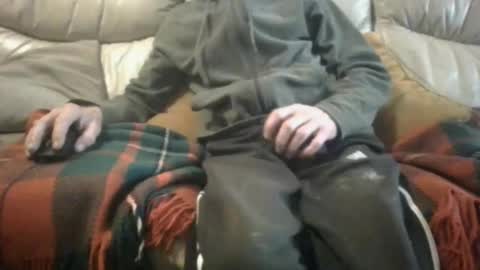 hugenob4u online show from October 12, 2025, 11:09 am