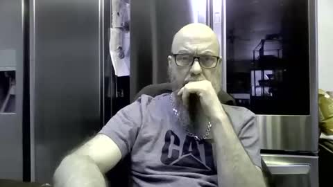 Dick Fitswell online show from December 26, 2024, 6:33 pm