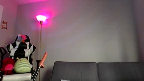 Snapshot of hugh_jannus chatting on November 19, 2025, 7:58 pm Raleigh Hugh Jannus online show from November 19, 2025, 7:58 pm