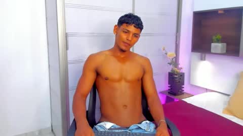 Hugo Cano online show from October 5, 2025, 8:40 pm