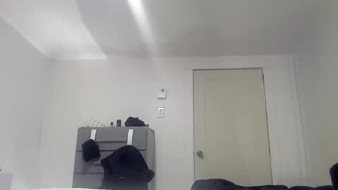 Snapshot of hugobergeron chatting on December 29, 2024, 7:50 am HugoBergeron82 online show from December 29, 2024, 7:50 am