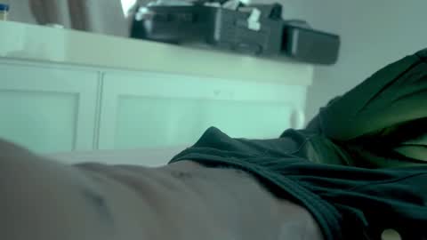 hugyhuge online show from January 12, 2026, 7:02 am