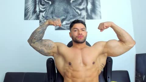 Snapshot of humber_eli chatting on October 9, 2025, 10:52 pm Eli online show from October 9, 2025, 10:52 pm