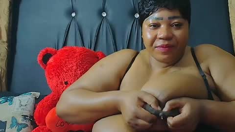 Snapshot of humongoustitss500929 chatting on September 27, 2025, 5:51 pm humongoustitss500929 online show from September 27, 2025, 5:51 pm