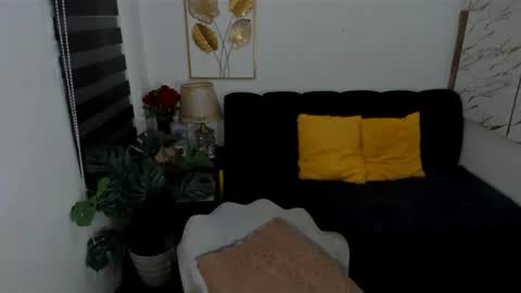 Snapshot of humprheylopez chatting on April 18, 2026, 4:22 pm Humphrey Lopez online show from April 18, 2026, 4:22 pm