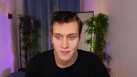 Snapshot of hun1er_steele chatting on October 23, 2025, 2:38 pm Hunter steele online show from October 23, 2025, 2:38 pm