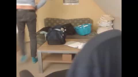 Snapshot of hundeleine chatting on February 6, 2025, 2:26 pm hundeleine online show from February 6, 2025, 2:26 pm