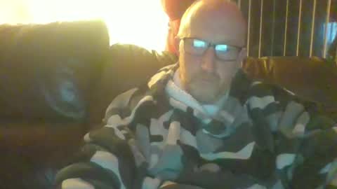 hung69foryou online show from December 31, 2024, 9:17 pm