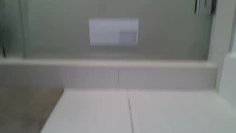 Snapshot of hungbistud916 chatting on January 2, 2025, 4:52 am hungbistud916 online show from January 2, 2025, 4:52 am