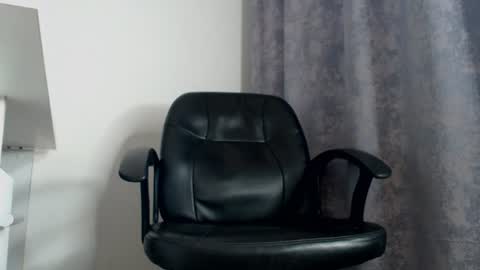 Snapshot of hungboyy25 chatting on August 3, 2026, 10:10 am Gabriel kemm online show from August 3, 2026, 10:10 am
