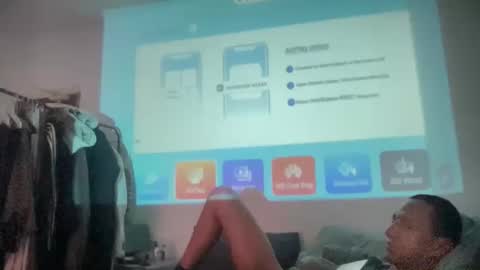 hunglatinobottom online show from February 10, 2026, 10:52 am