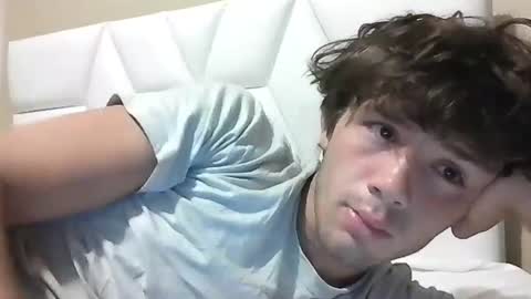 Snapshot of hunglikecrazyy chatting on April 11, 2026, 9:24 am Tyler online show from April 11, 2026, 9:24 am