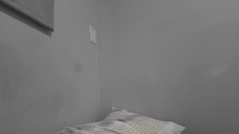 Snapshot of hunglikecrazyy chatting on April 30, 2026, 4:02 pm Tyler online show from April 30, 2026, 4:02 pm