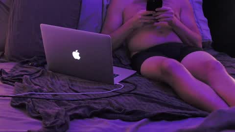 hungm4fun101 online show from March 22, 2026, 11:52 pm