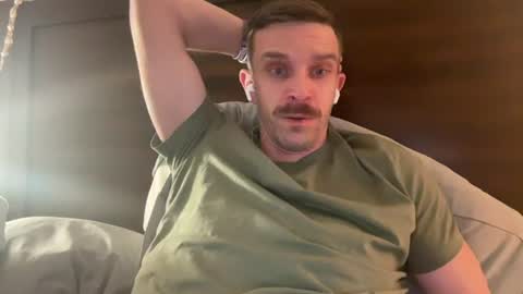 hungrunner24 online show from July 6, 2026, 2:52 am