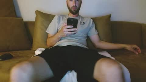 Snapshot of hungslim8inch chatting on June 8, 2026, 1:28 am King Hungslim online show from June 8, 2026, 1:28 am
