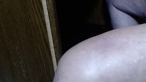 hungsofine online show from February 7, 2025, 12:09 am