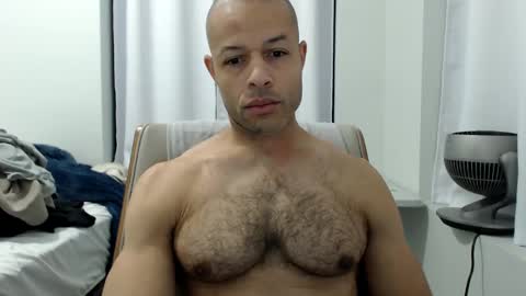 Snapshot of hungxpert chatting on February 16, 2025, 9:59 pm hungxpert online show from February 16, 2025, 9:59 pm