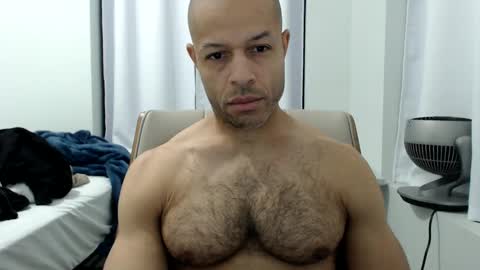 Snapshot of hungxpert chatting on February 18, 2025, 1:21 am hungxpert online show from February 18, 2025, 1:21 am