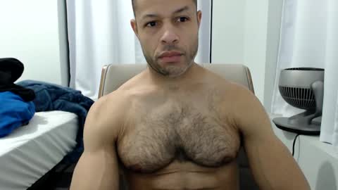 Snapshot of hungxpert chatting on March 5, 2025, 11:38 pm hungxpert online show from March 5, 2025, 11:38 pm