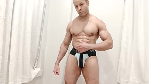 hungxpert online show from November 16, 2025, 10:04 pm
