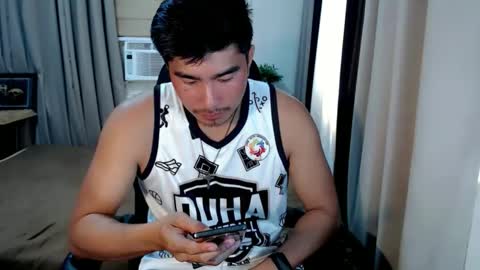 Snapshot of hunkfireman chatting on March 5, 2026, 1:23 am ADAM online show from March 5, 2026, 1:23 am