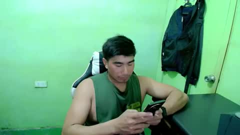 Snapshot of hunkfireman chatting on May 25, 2026, 1:22 am ADAM online show from May 25, 2026, 1:22 am