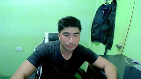 Snapshot of hunkfireman chatting on May 26, 2026, 12:28 am ADAM online show from May 26, 2026, 12:28 am