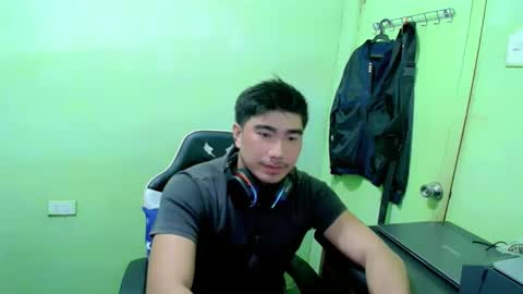 Snapshot of hunkfireman chatting on May 28, 2026, 12:19 am ADAM online show from May 28, 2026, 12:19 am