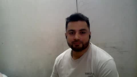 hunkster102 online show from June 20, 2026, 7:11 am