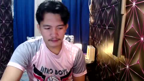 hunkylloyd online show from December 19, 2024, 2:34 am