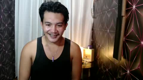 hunkylloyd online show from January 2, 2025, 5:35 am
