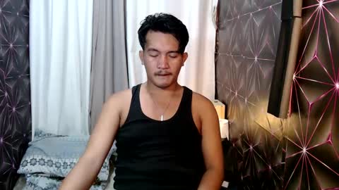 hunkylloyd online show from February 18, 2025, 3:53 am