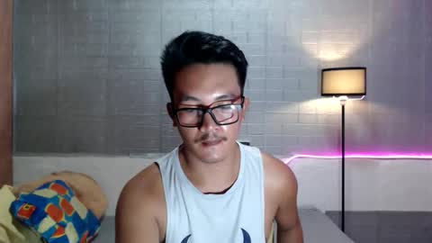 Snapshot of hunkylloyd chatting on April 29, 2026, 3:21 am hunkylloyd online show from April 29, 2026, 3:21 am