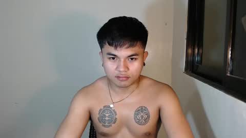 hunkyzeus online show from January 9, 2025, 3:34 pm