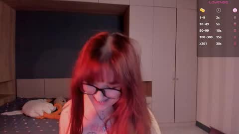 Hanna online show from December 17, 2025, 1:06 pm