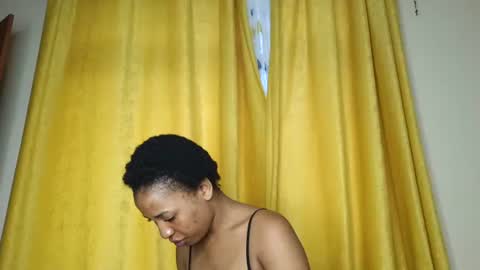 Snapshot of hunsweetpie chatting on December 1, 2025, 1:49 pm hunsweetpie online show from December 1, 2025, 1:49 pm