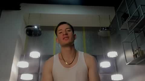 Snapshot of hunterheat_ chatting on September 24, 2025, 11:46 am hunterheat_ online show from September 24, 2025, 11:46 am