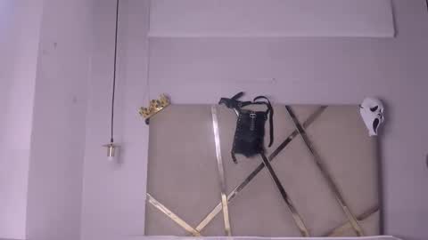 Snapshot of hunterheat_ chatting on October 23, 2025, 11:53 am hunterheat_ online show from October 23, 2025, 11:53 am