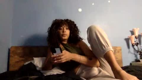 Goddess Hunyy online show from December 8, 2024, 3:21 am