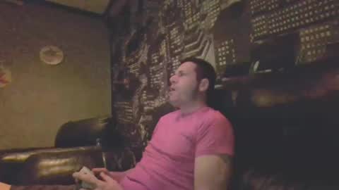 hurley7890 online show from October 19, 2025, 1:06 am